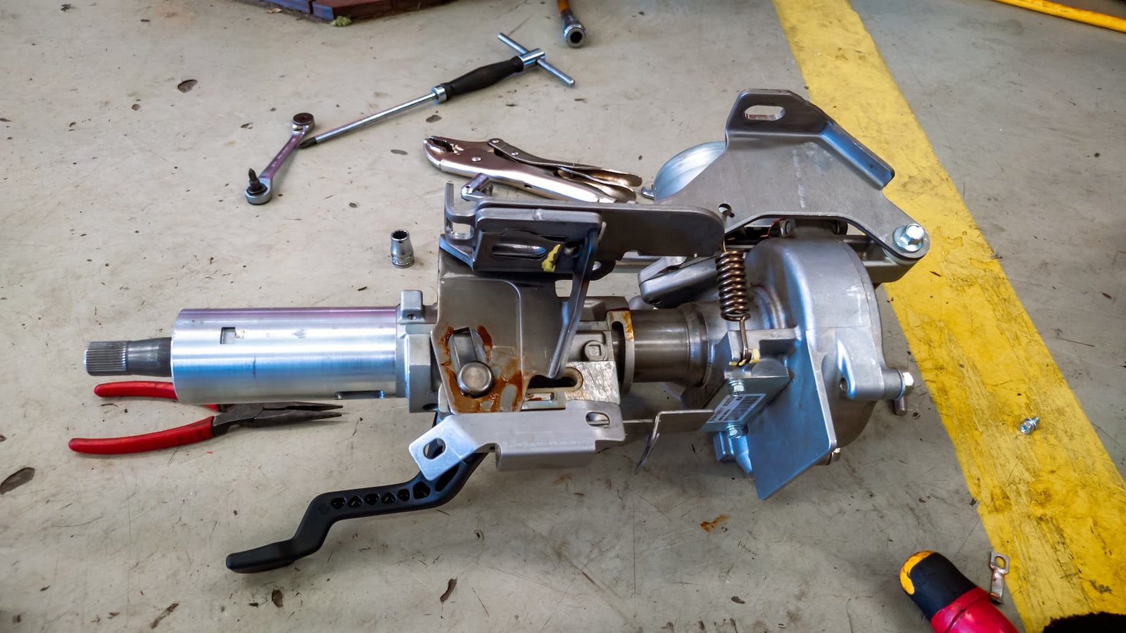 What Causes Electric Power Steering Failure? Common Reasons, Symptoms, and Fixes